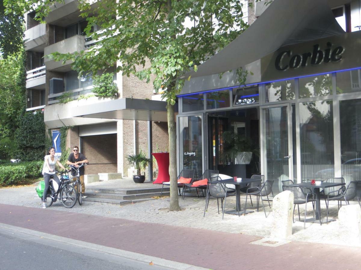 Corbie Mol Hotel Екстериор снимка